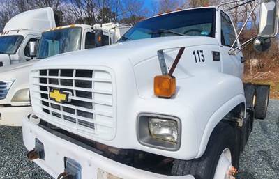 Chevrolet C7500 Hood