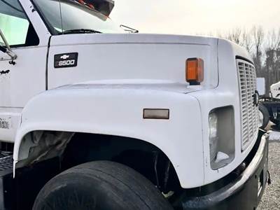 Chevrolet C7500 Hood