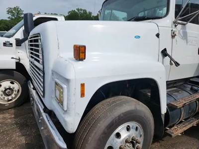 Ford LT9000 Hood