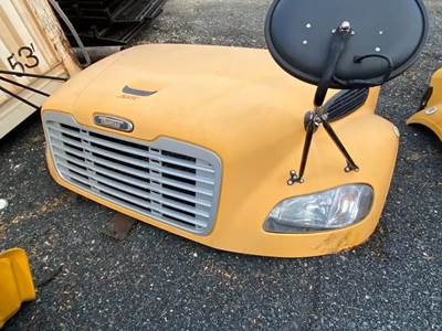 Freightliner B2 Hood