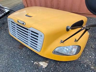 Freightliner B2 Hood