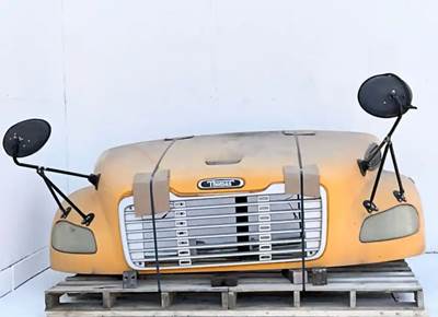 Freightliner B2 Hood
