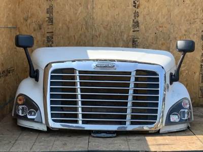 Freightliner Cascadia 113 Hood