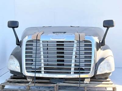 Freightliner Cascadia 113 Hood