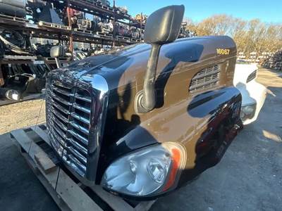 Freightliner Cascadia 113 Hood