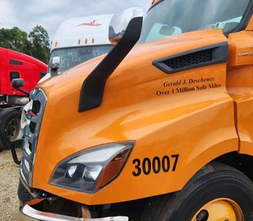 Used 2019 Freightliner Cascadia 116 Day Cab Hood Assembly 43" Fiberglass Orange