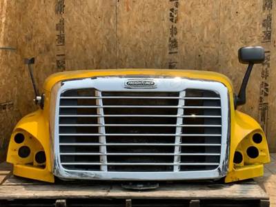 Freightliner Cascadia 125 Hood