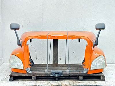 Freightliner Cascadia 125 Hood