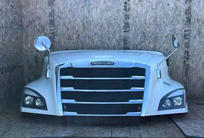 Freightliner Cascadia 126 Hood