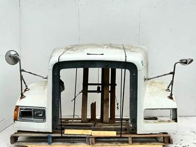 Freightliner FLD120 Hood