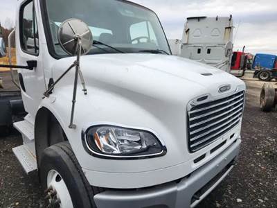Freightliner M2 106 Hood
