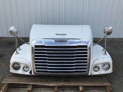 Freightliner ST120 Hood