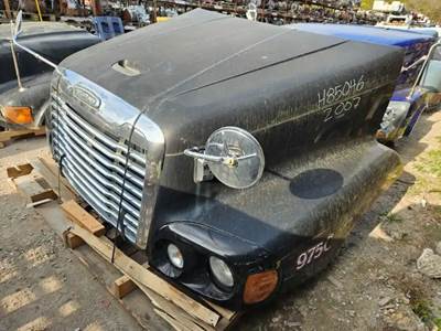 Freightliner ST120 Hood