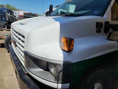 GMC C5500 Hood