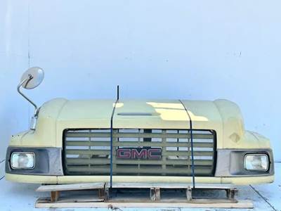 GMC C5500 Hood