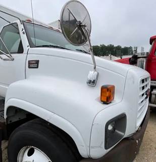 GMC C7500 Hood