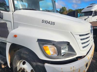Used 2005 Hino 268 Hood Assembly 47" from Cowl to Grille, White Fiberglass
