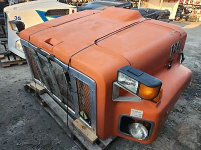 International 2674 SBA Hood