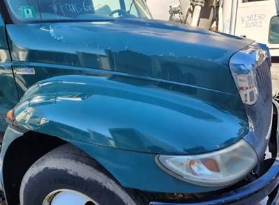 International 4400 Hood