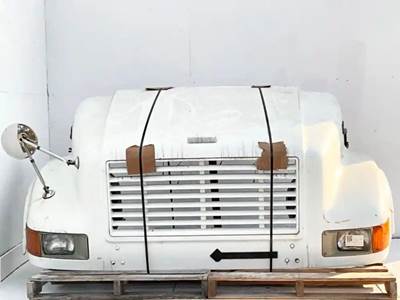 International 4700 Hood