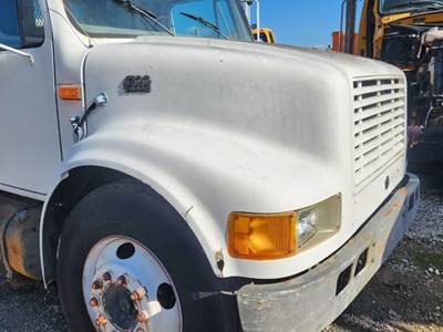 Used 1999 International 4700 Hood Assembly, 45" Fiberglass White, Part # 2023778C1