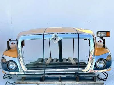 International 7400 Hood