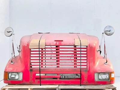 International 8100 Hood