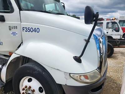 Used 2007 International 8600 Hood Assembly 37.5" White Fiberglass, Part # 3554854C94