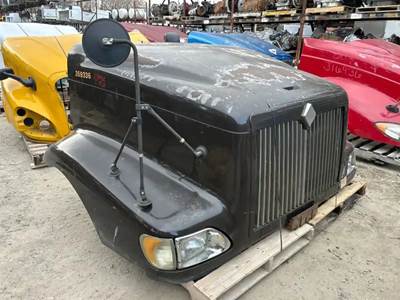 International 9200i Hood