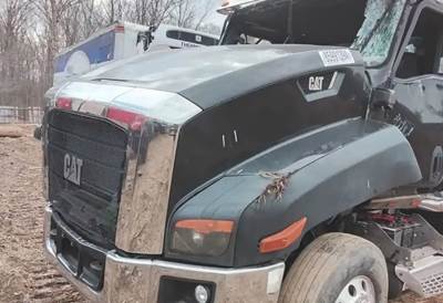 International CT660 Hood