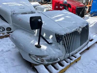 International DuraStar 4300 Hood