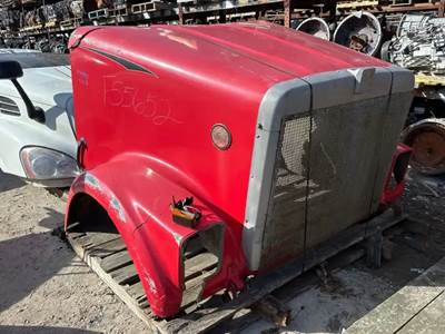 International F9370 Hood for a 1988 International F-9370