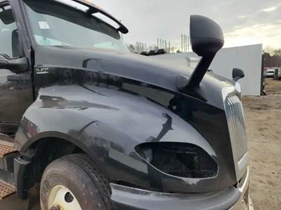 International LT625 Hood