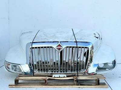 International MV607 Hood