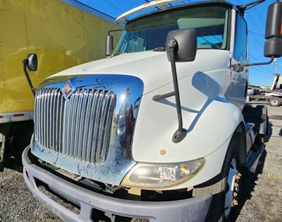 International TranStar 8600 Hood