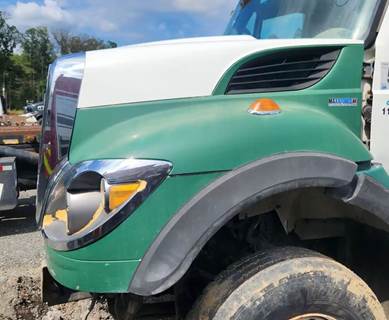 International WorkStar 7400 Hood