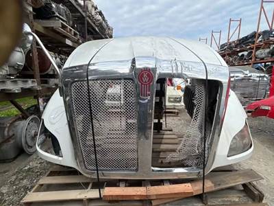 Kenworth T680 Hood