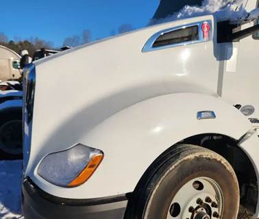 Kenworth T680 Hood