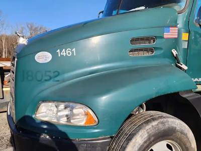 Mack Pinnacle CXU612 Hood for a 2009 Mack CXU612