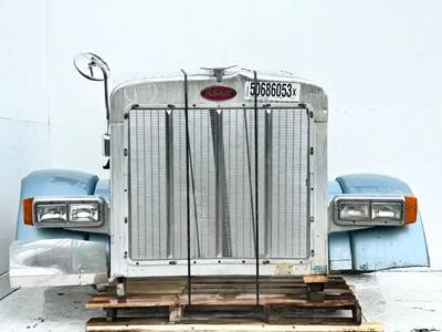Peterbilt 379 Hood