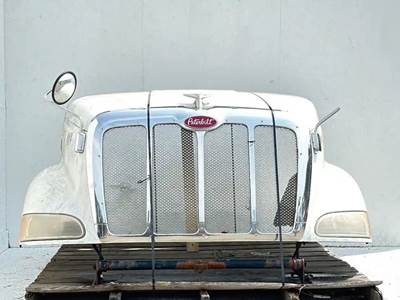 Peterbilt 387 Hood
