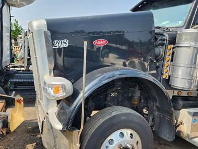 Peterbilt 388 Hood