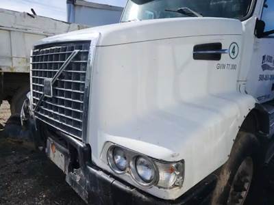 Volvo VHD Hood