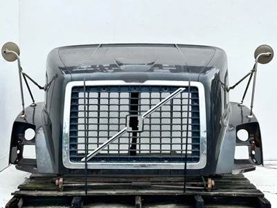Volvo VNL Hood