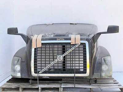Volvo VNL Hood