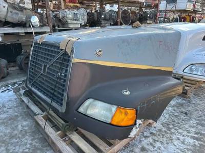 Volvo VNL Hood