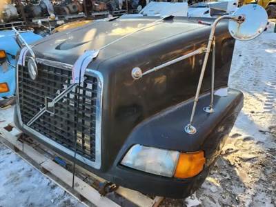 Volvo VNL Hood