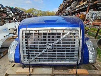 Volvo VNL Hood