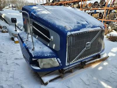 Volvo VNM Hood