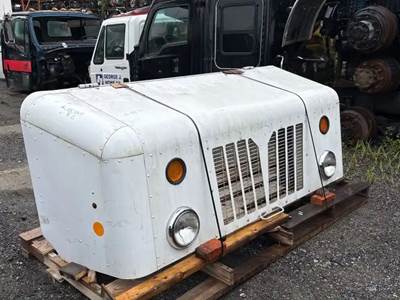 Workhorse W62 Hood for a 2011 Workhorse Custom Chassis W62